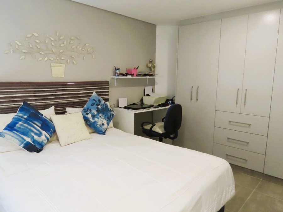3 Bedroom Property for Sale in Island View Western Cape